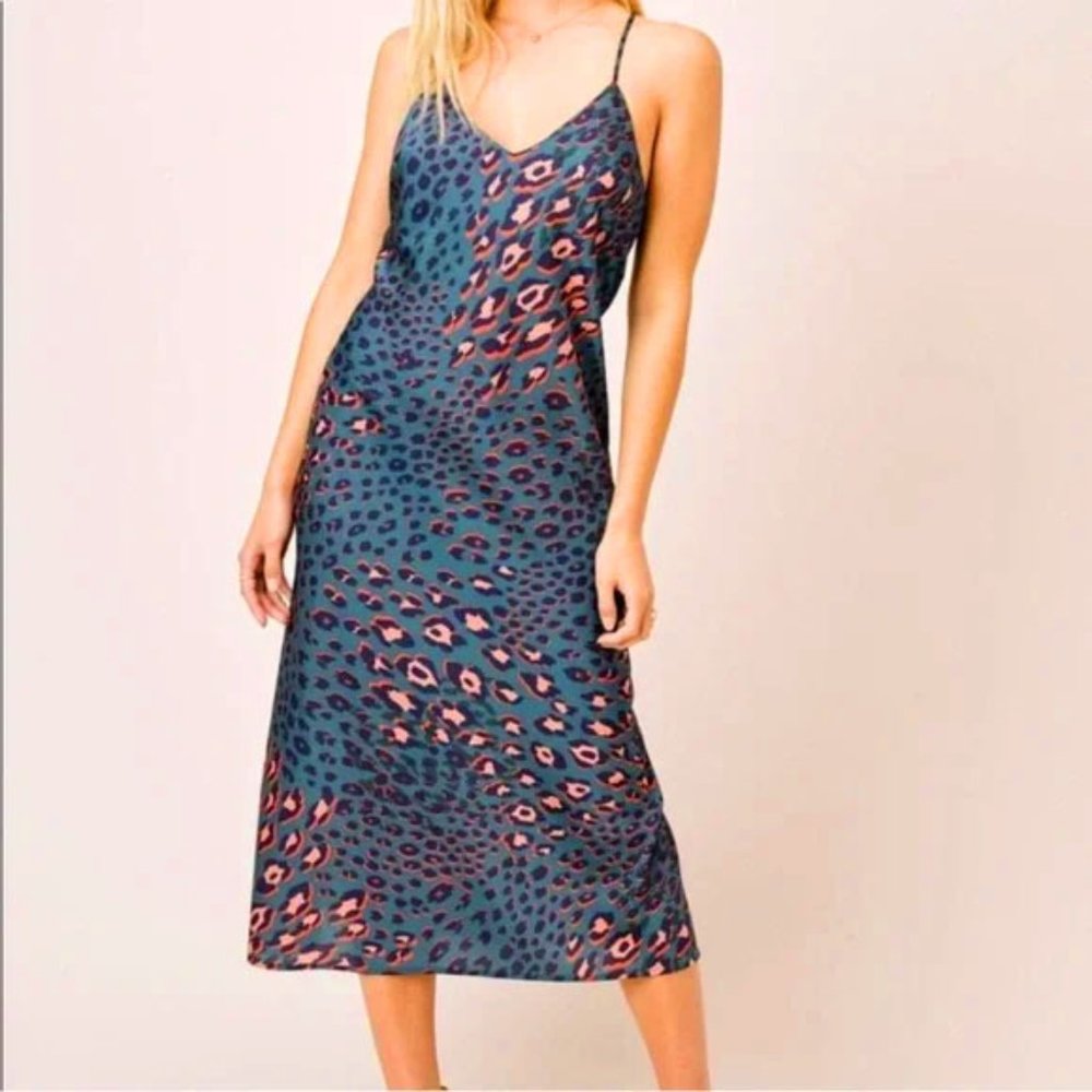 NWT Lovestitch Crepe Satin Midi Dress